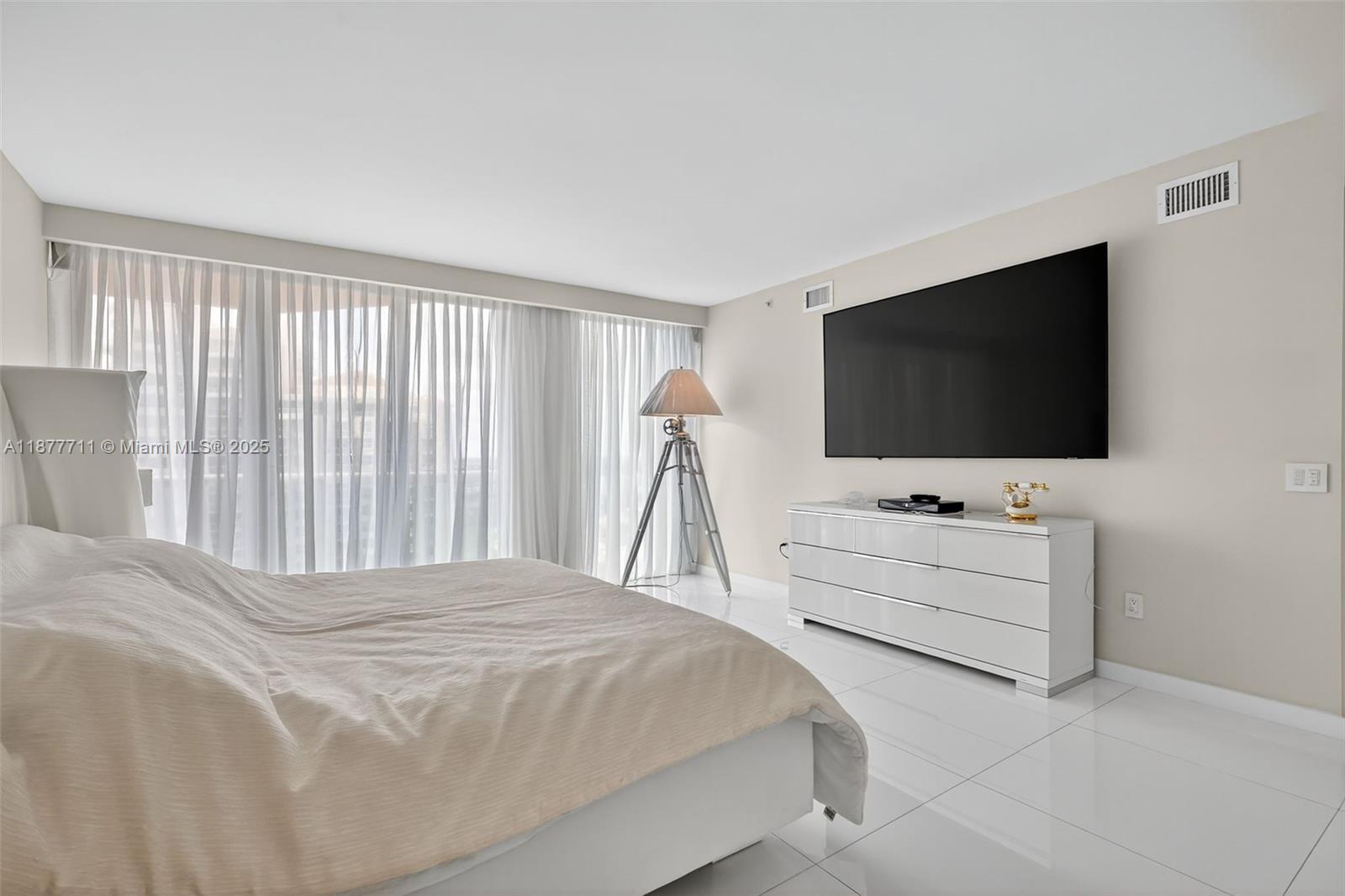 3370 Hidden Bay Dr # 2915