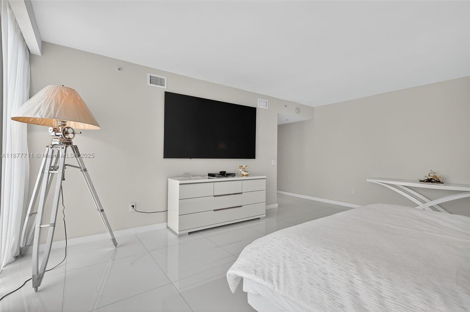 3370 Hidden Bay Dr # 2915