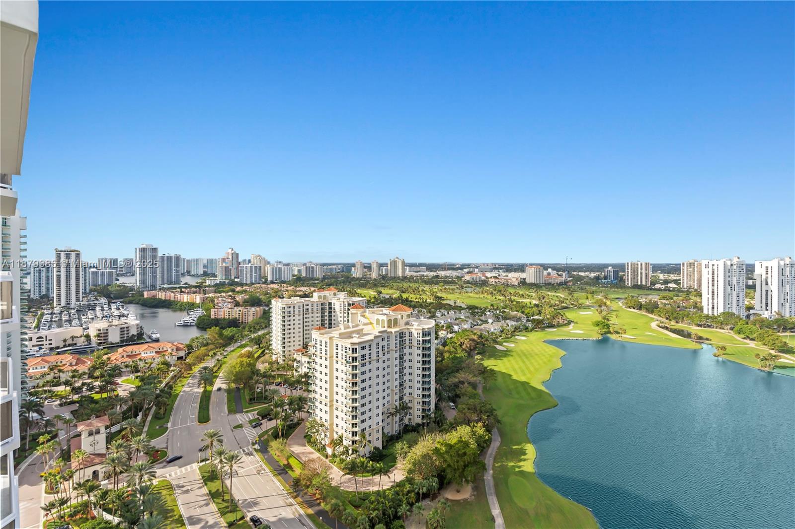 20185 E Country Club Dr Unit: PH6