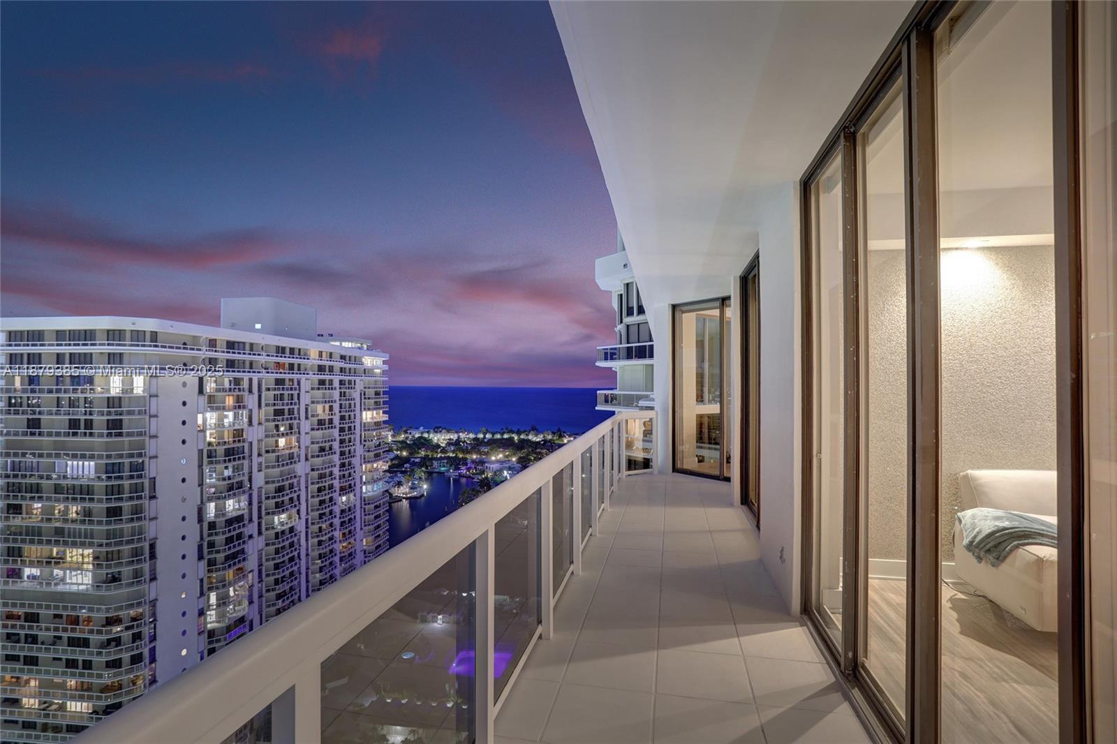 20185 E Country Club Dr Unit: PH6