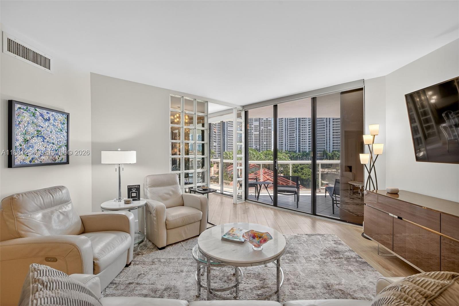 3610 Yacht Club Dr # 508