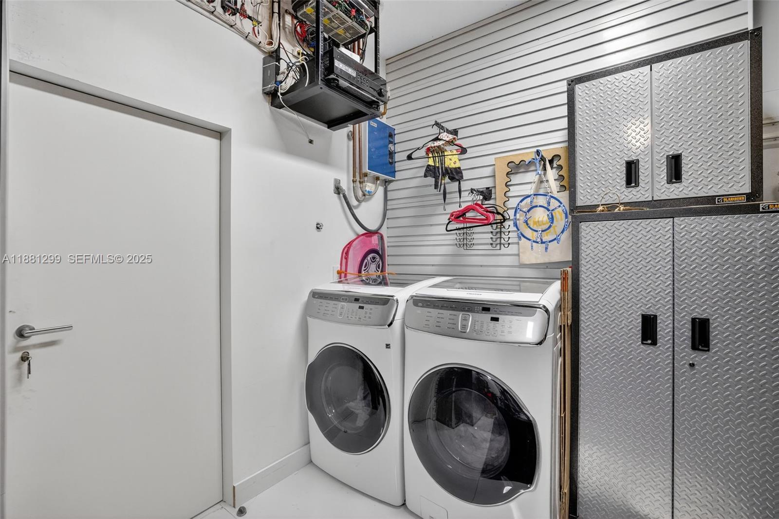 3710 NE 208th Ter