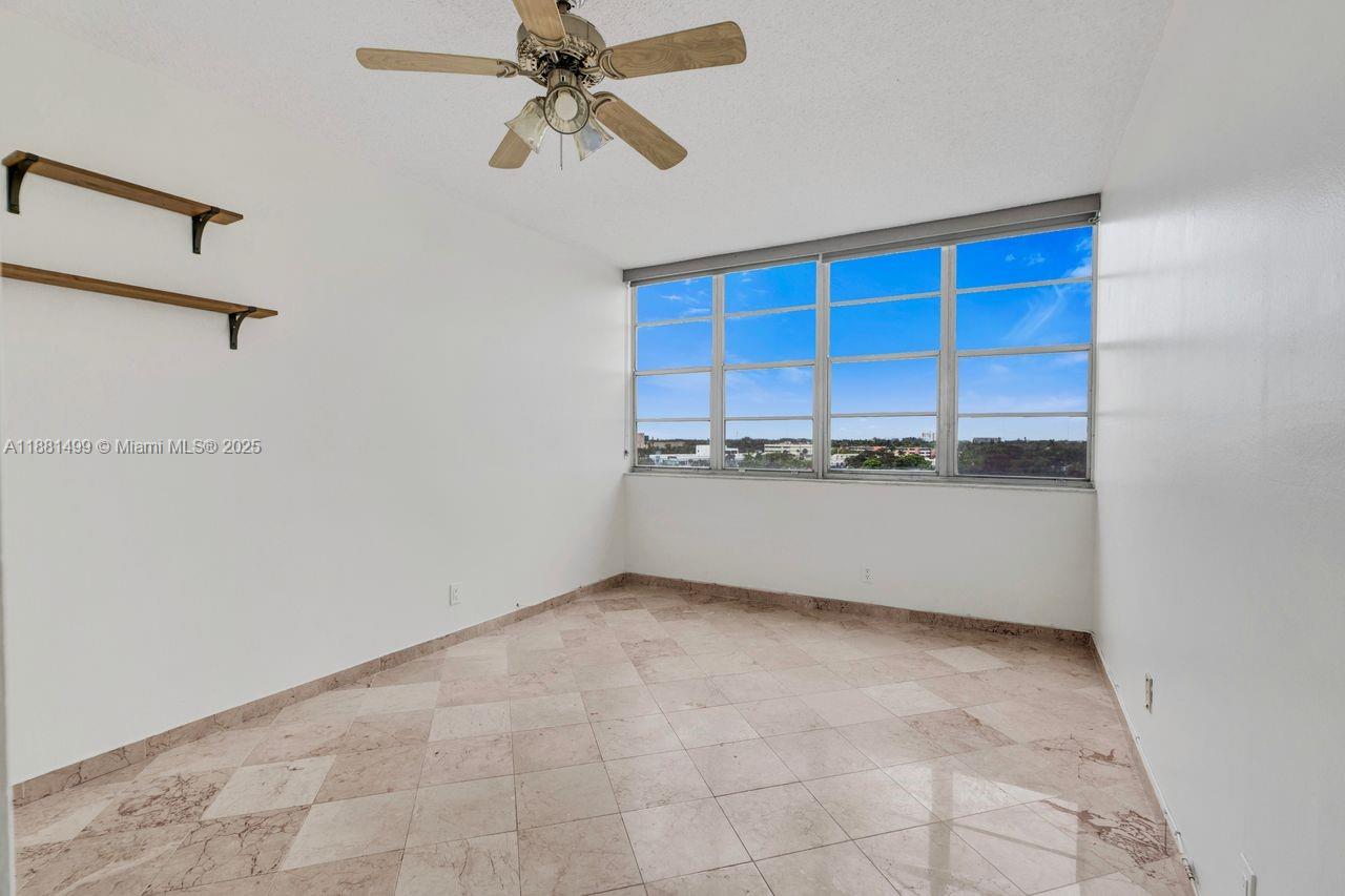 2025 NE 164th St # 716