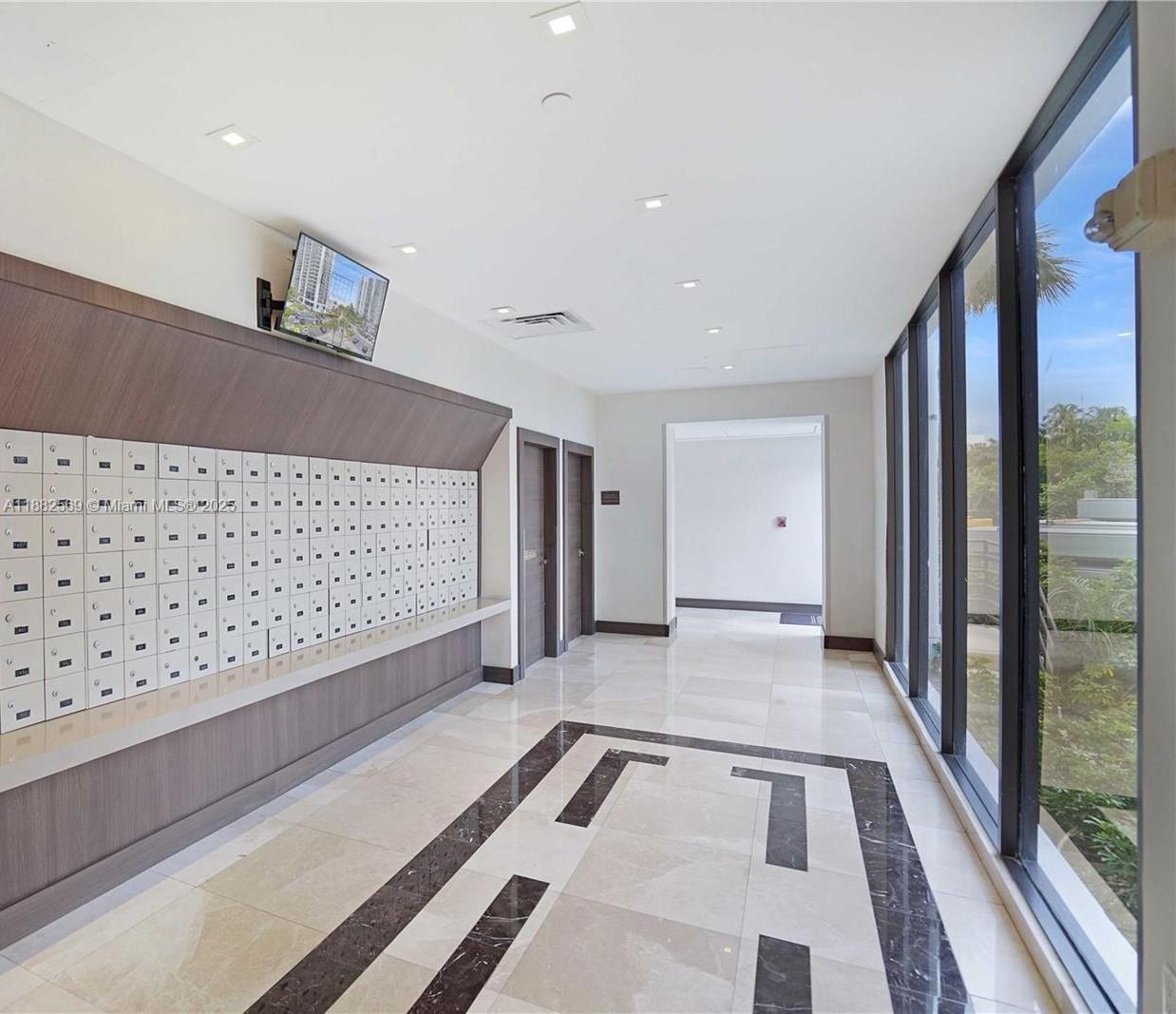 20515 E Country Club Dr # 442