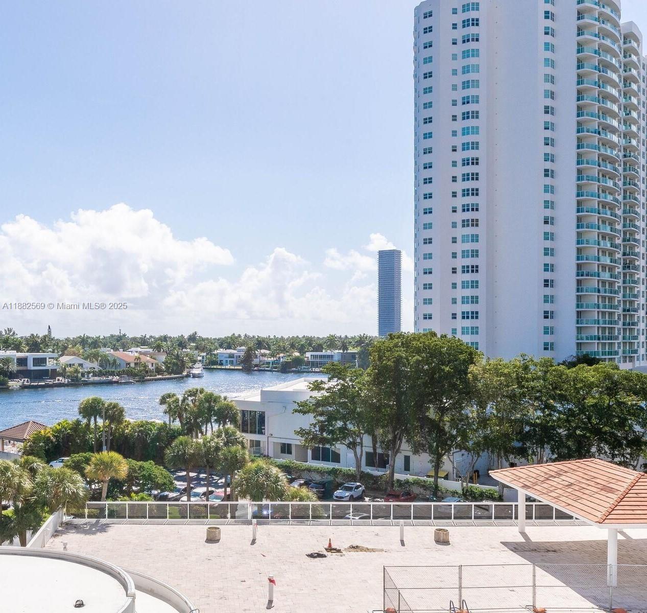 20515 E Country Club Dr # 442