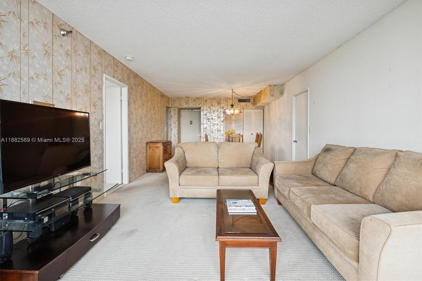 20515 E Country Club Dr # 442