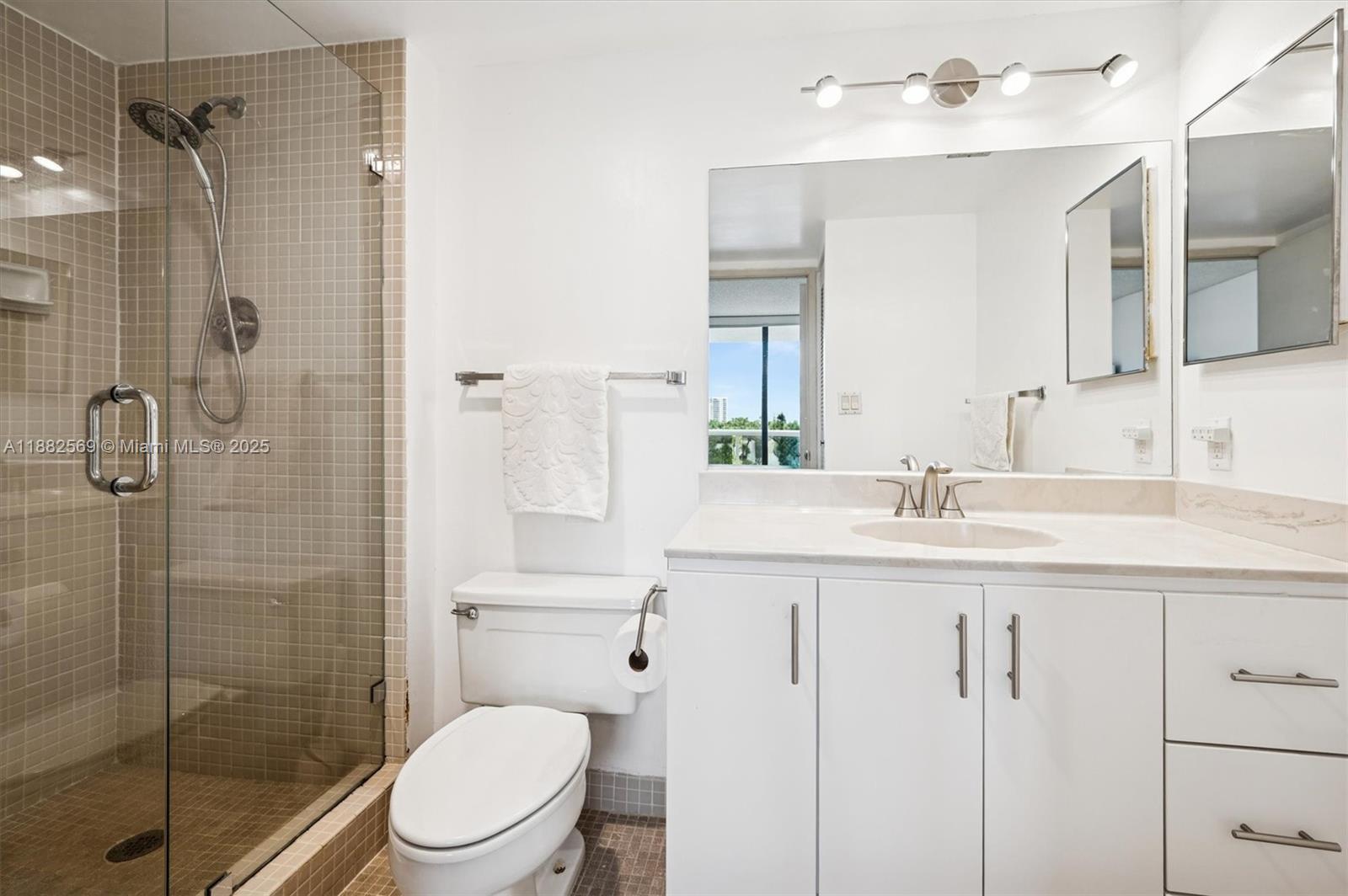 20515 E Country Club Dr # 442