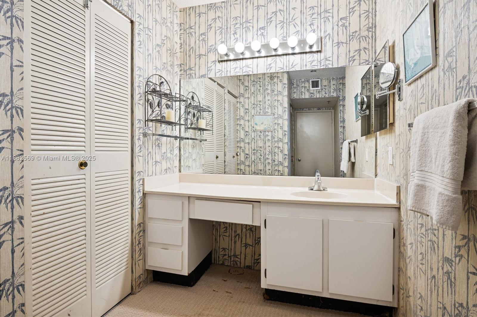 20515 E Country Club Dr # 442