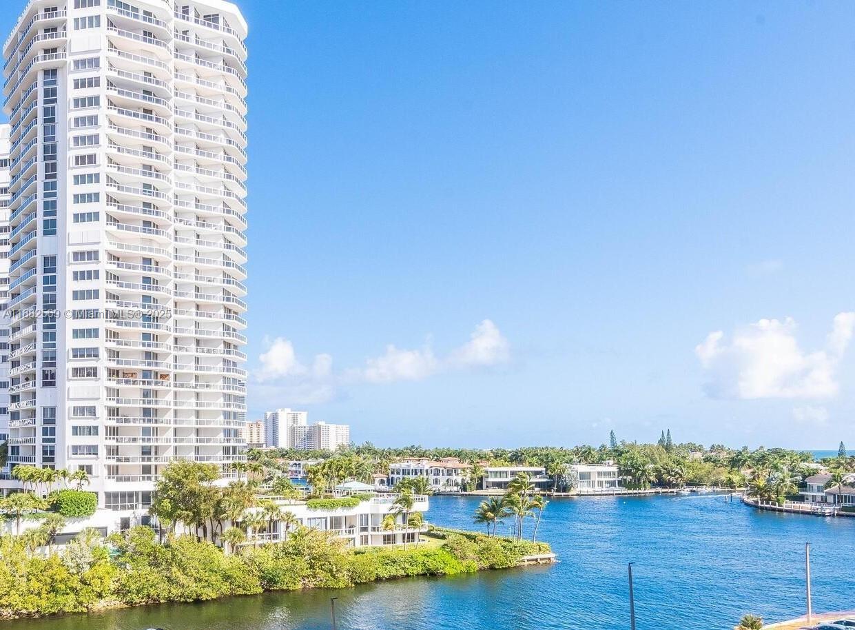 20515 E Country Club Dr # 442