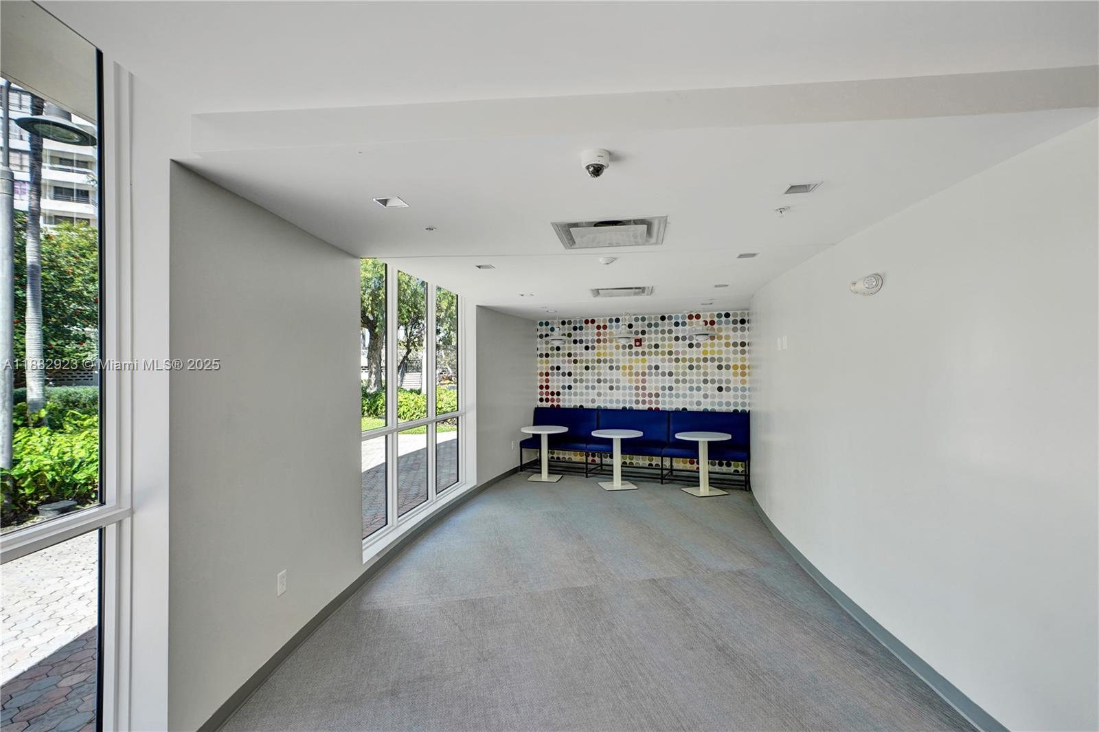 2500 Parkview Dr # 808