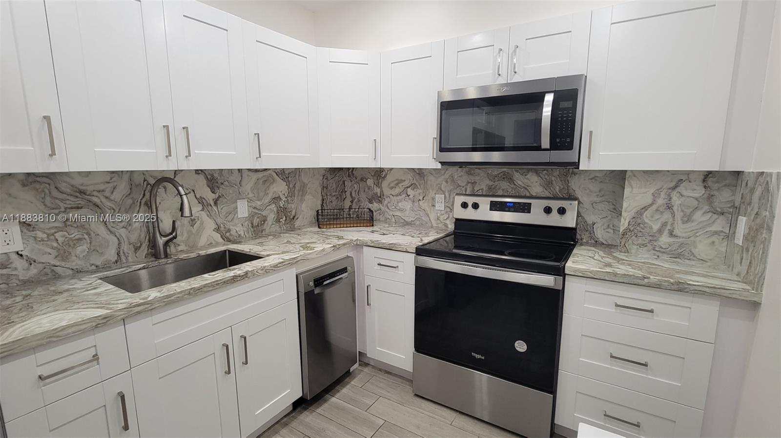 1965 S Ocean Dr Unit: ME