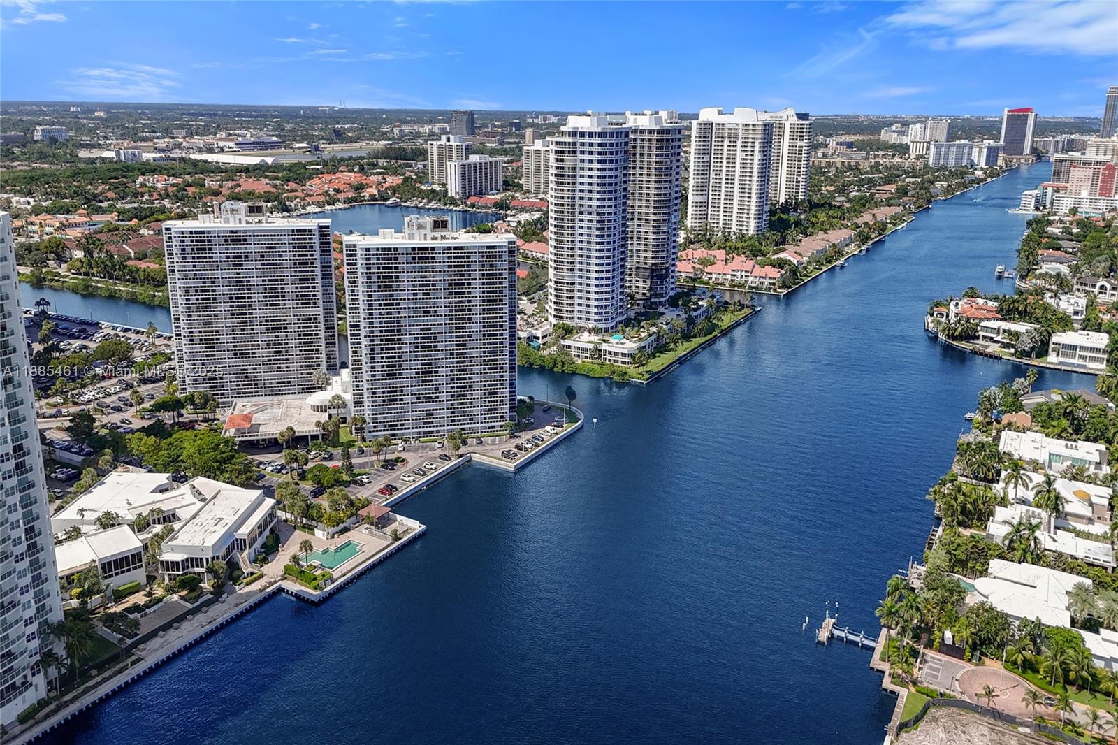 20505 E Country Club Dr # 2233