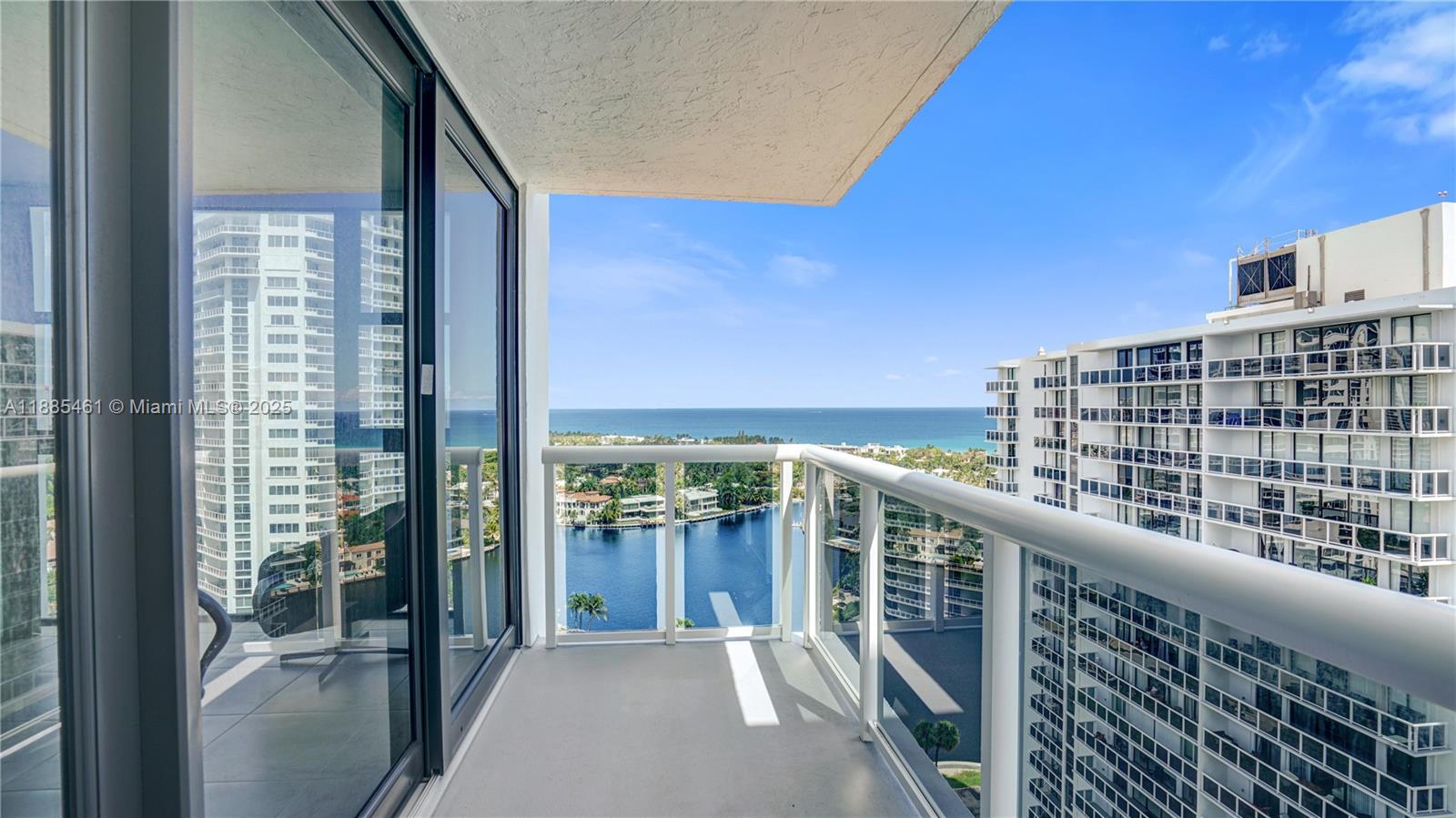 20505 E Country Club Dr # 2233