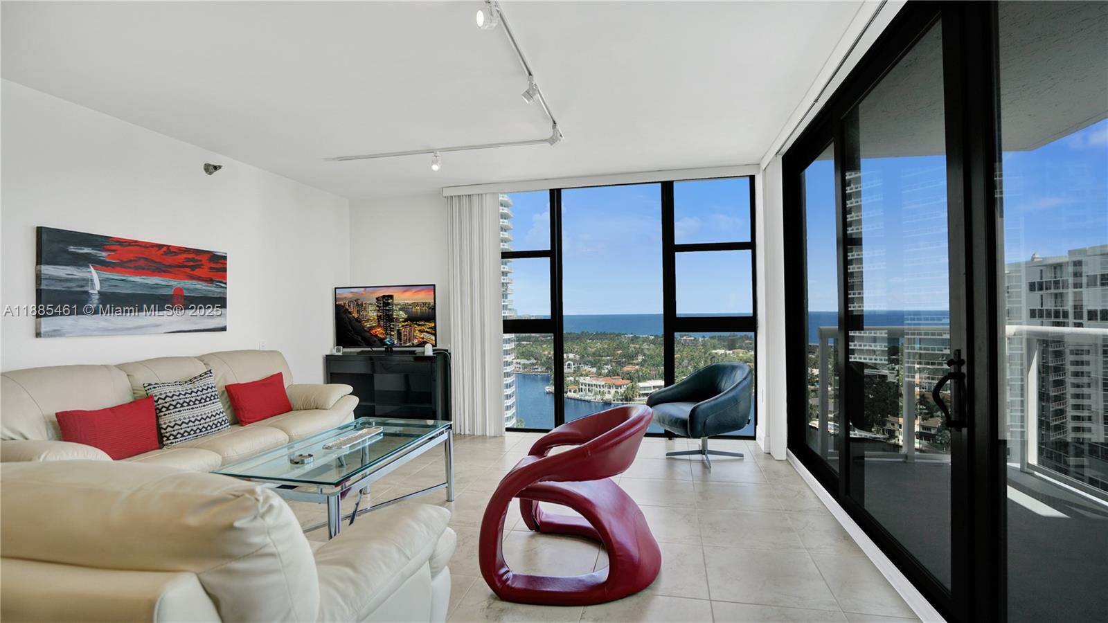 20505 E Country Club Dr # 2233