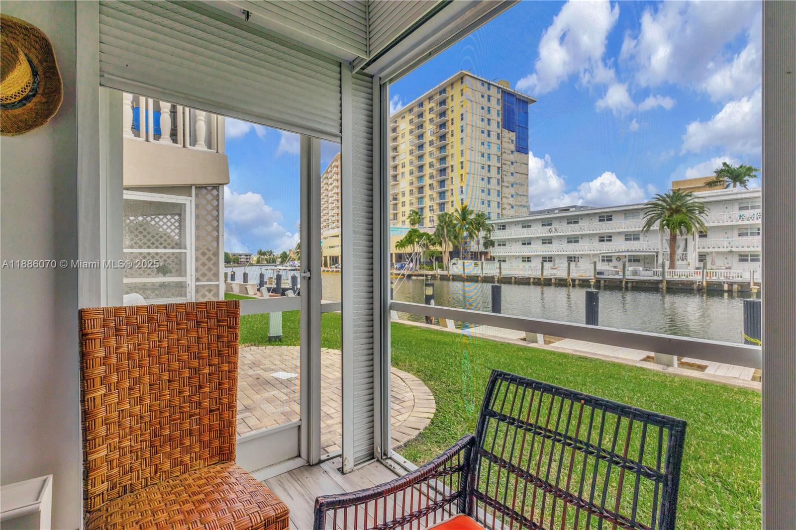 440 Paradise Isle Blvd # 109