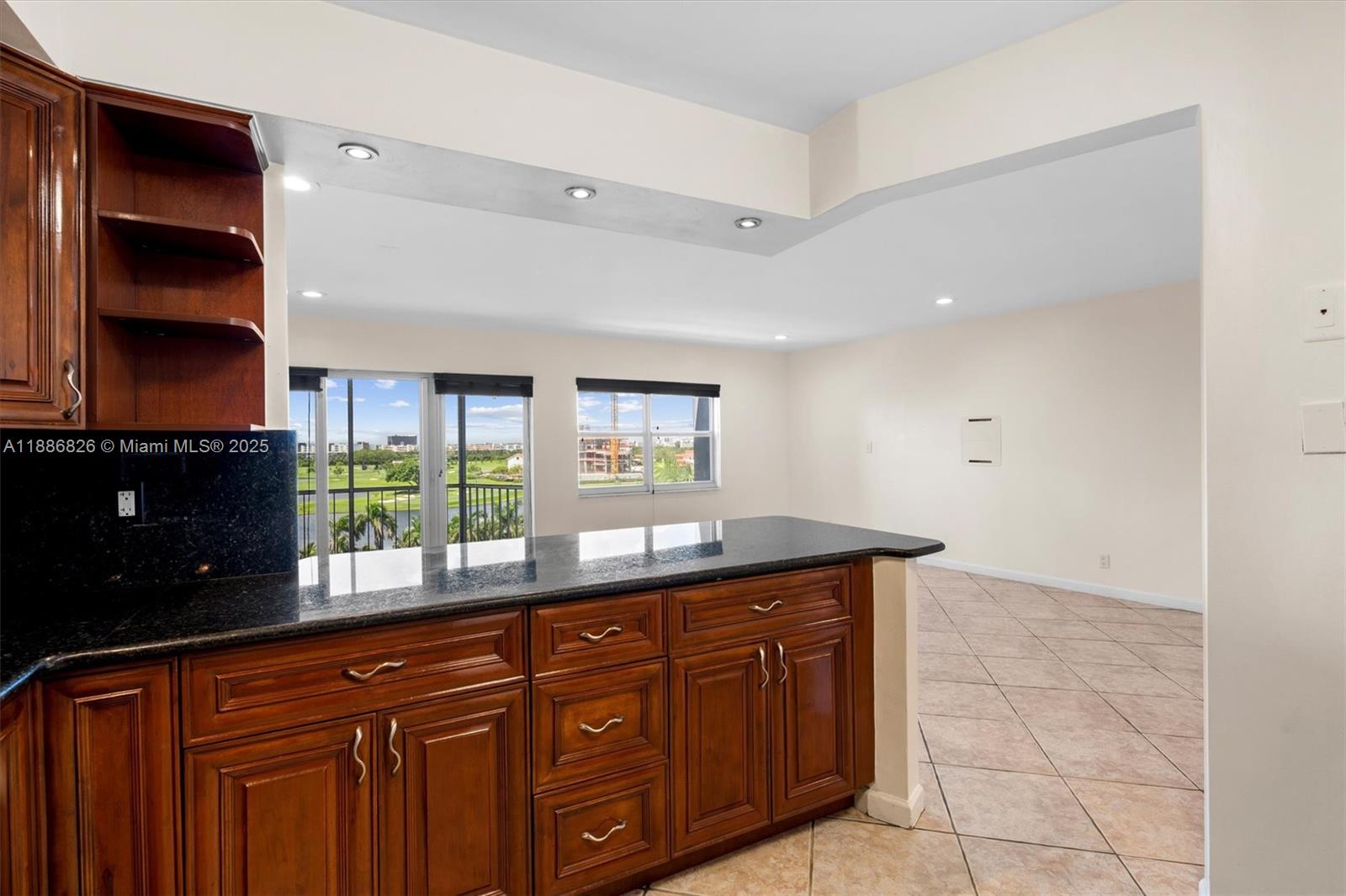 200 Diplomat Pkwy # 825