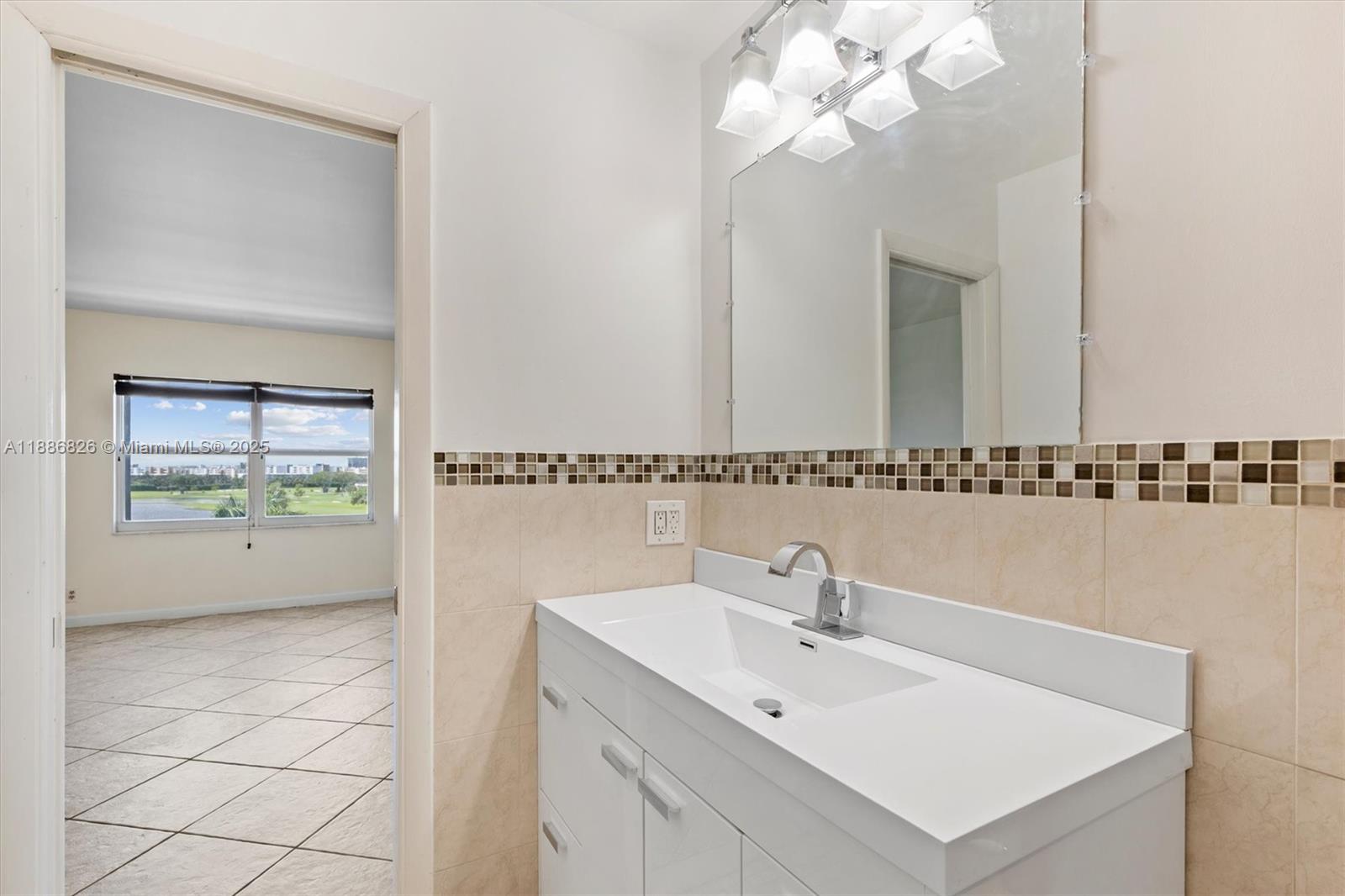 200 Diplomat Pkwy # 825
