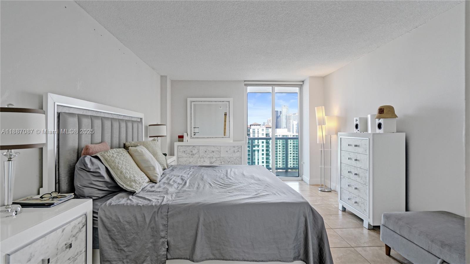 100 Bayview Dr # 1931