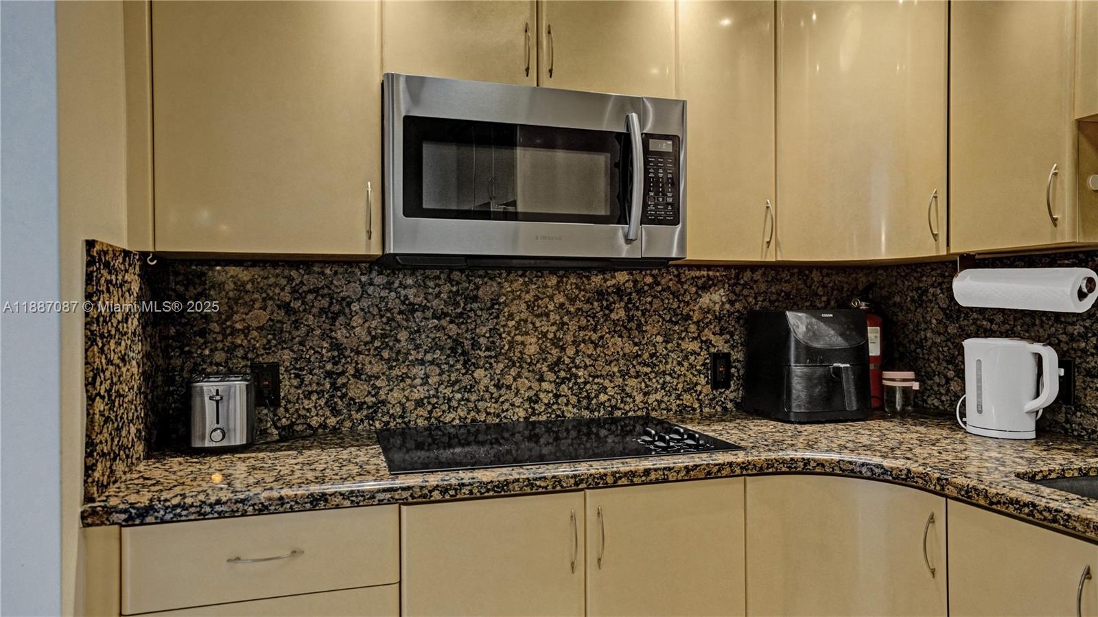 100 Bayview Dr # 1931