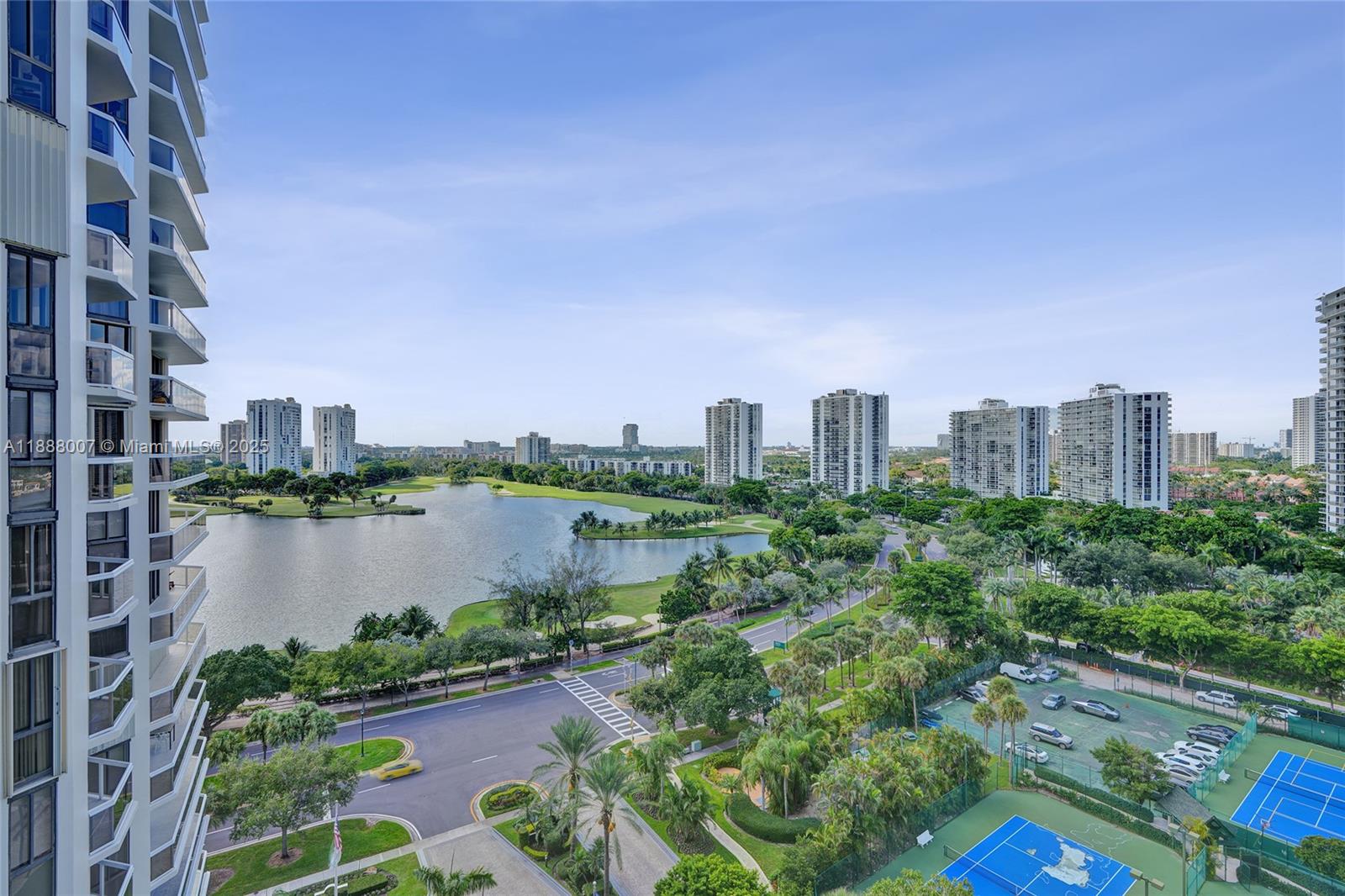 20185 E Country Club Dr # 1409