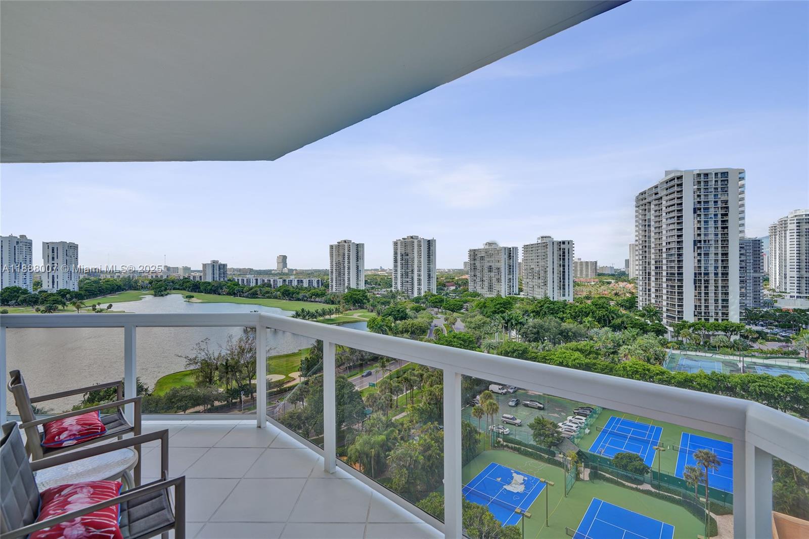 20185 E Country Club Dr # 1409