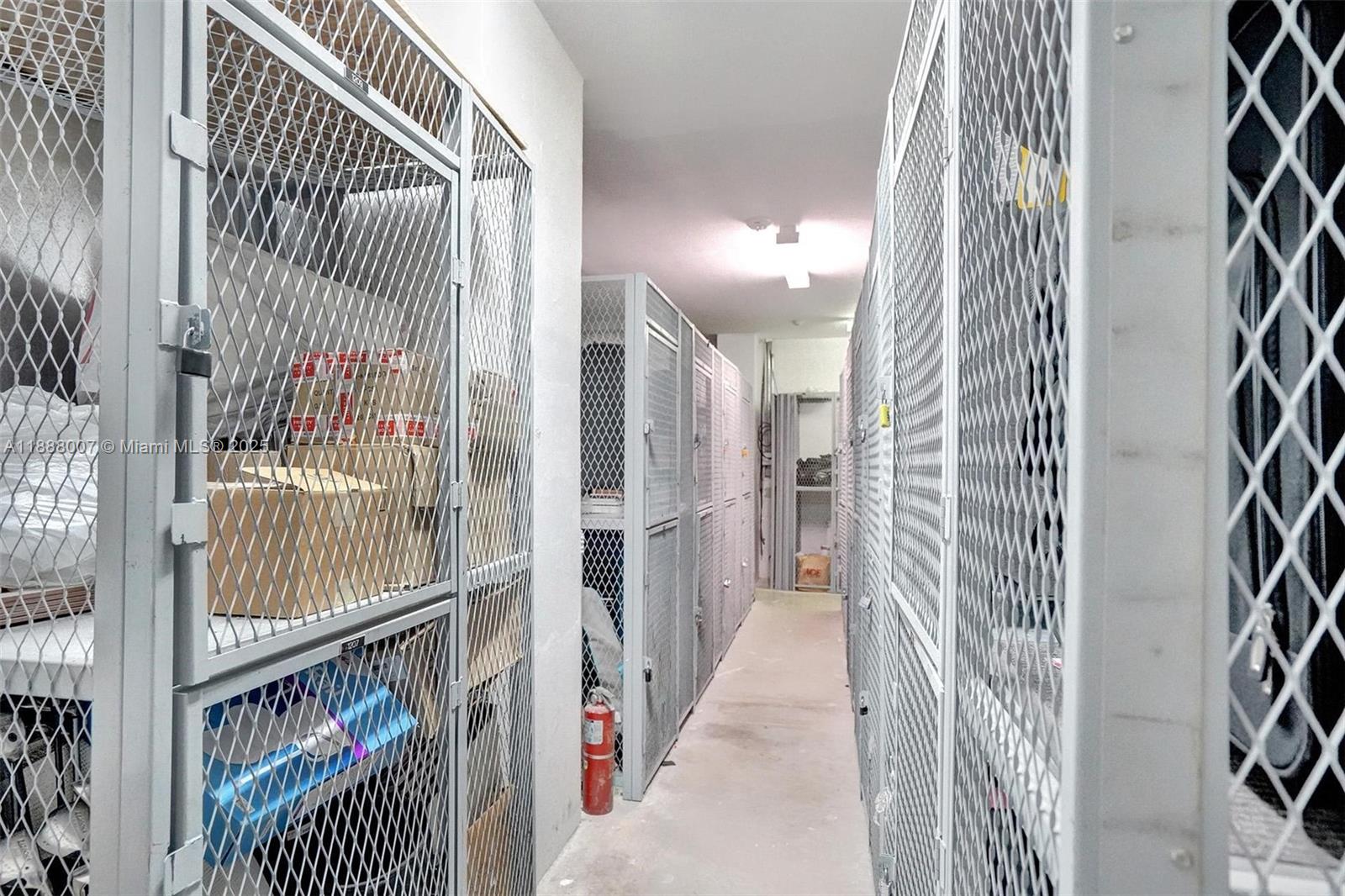 20185 E Country Club Dr # 1409