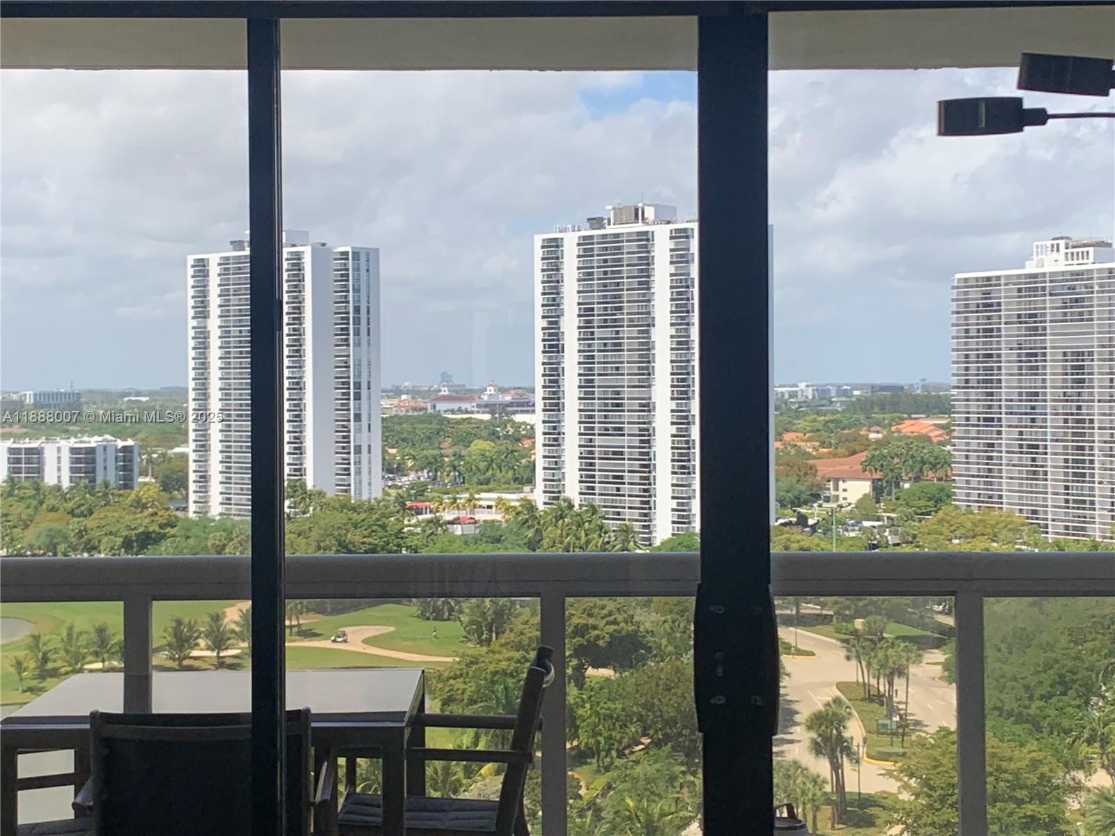 20185 E Country Club Dr # 1409