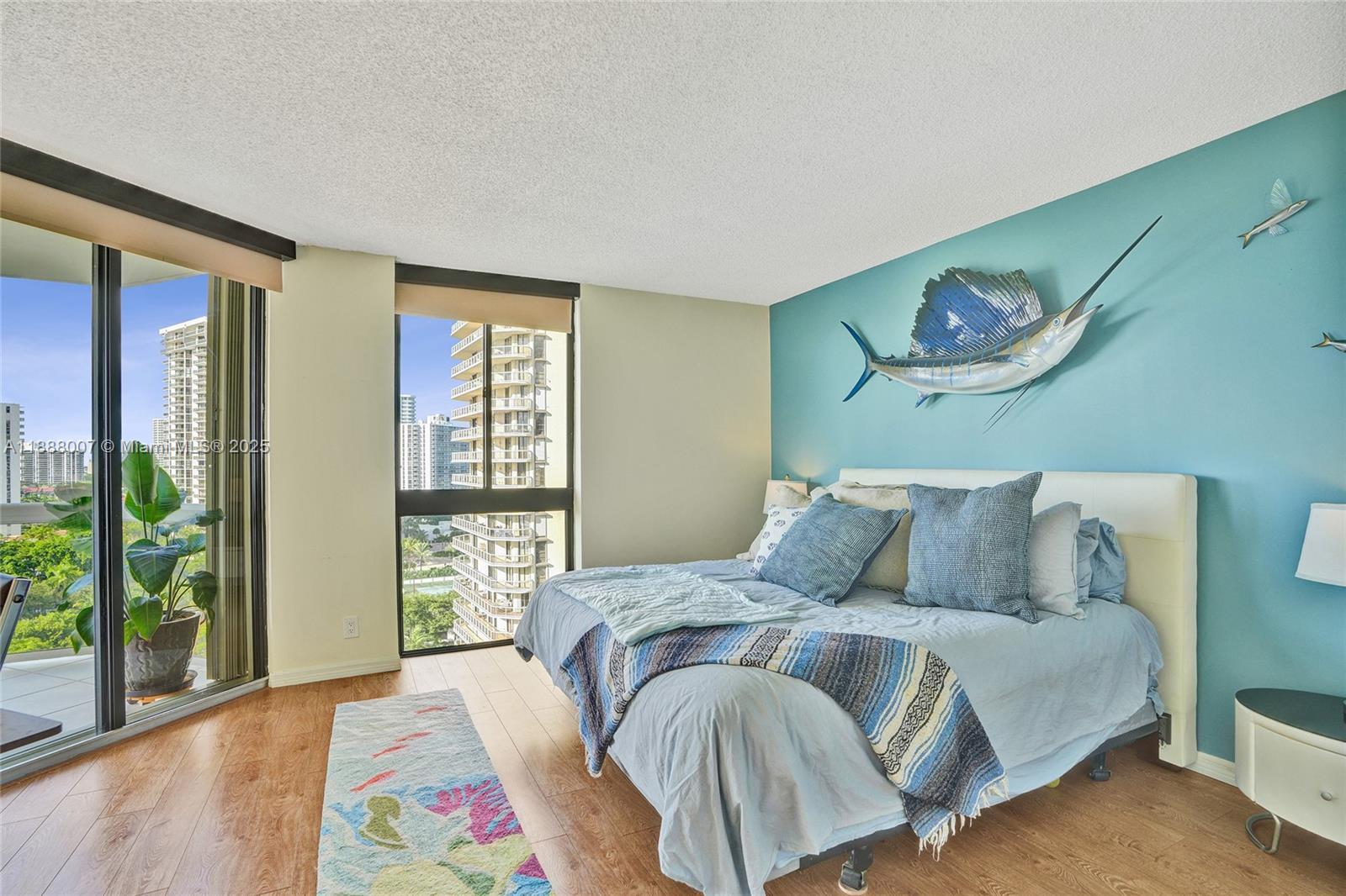 20185 E Country Club Dr # 1409