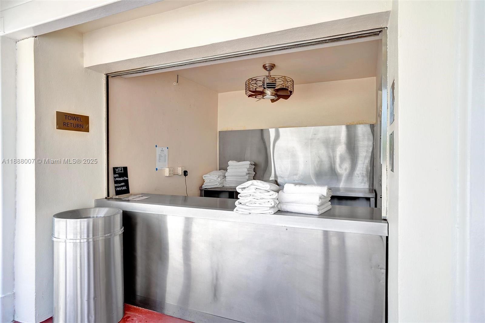 20185 E Country Club Dr # 1409