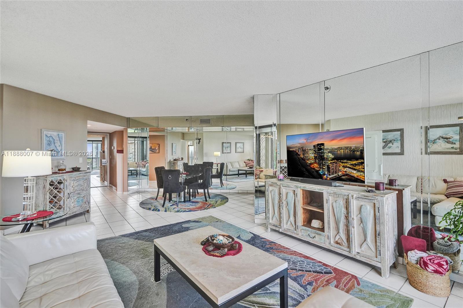 20185 E Country Club Dr # 1409