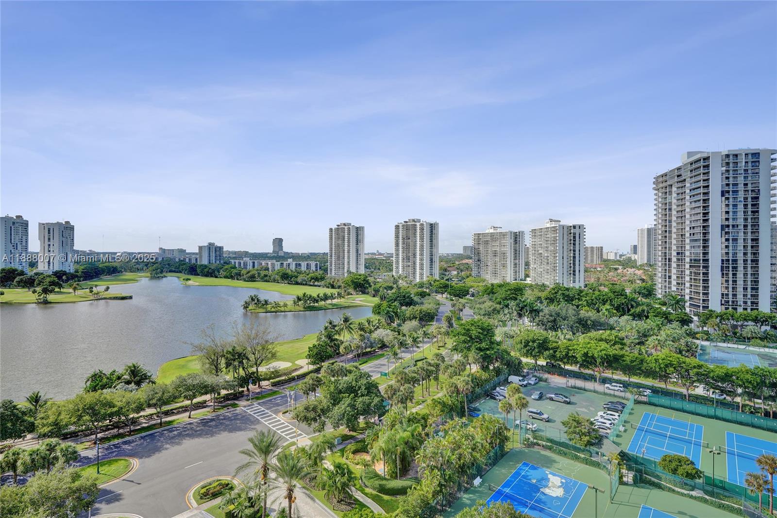 20185 E Country Club Dr # 1409