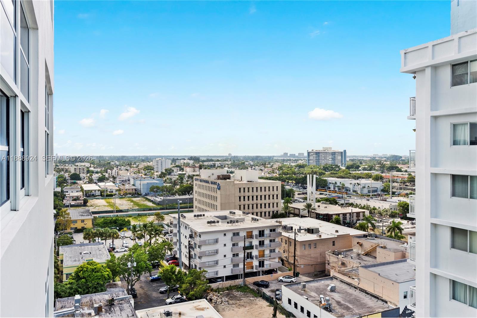 6917 Collins Ave # 1512