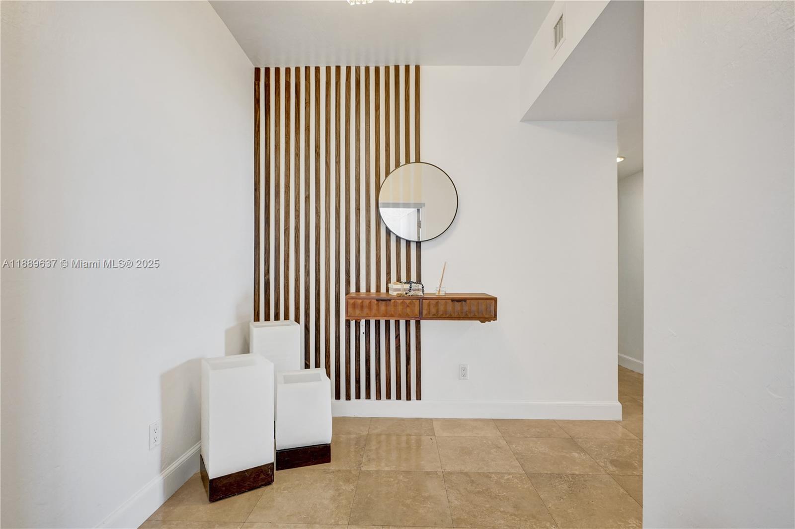 14951 Royal Oaks Ln # 1704