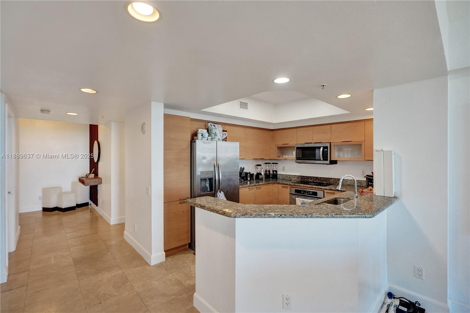 14951 Royal Oaks Ln # 1704