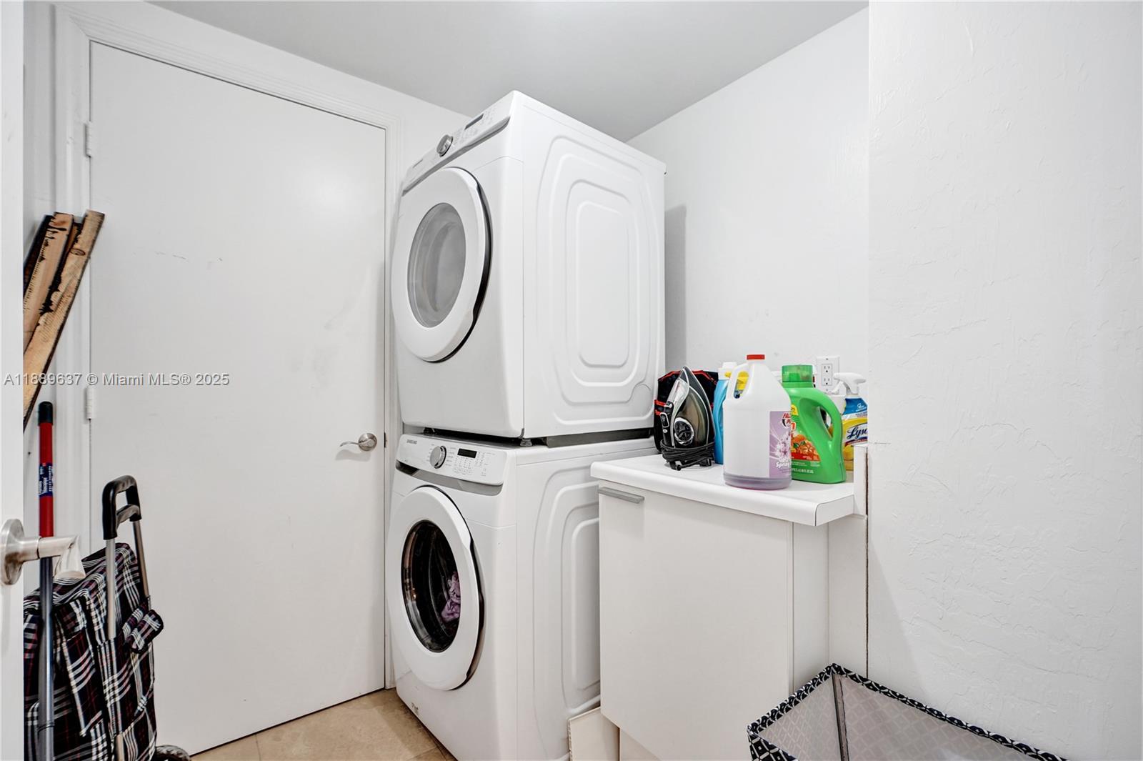 14951 Royal Oaks Ln # 1704