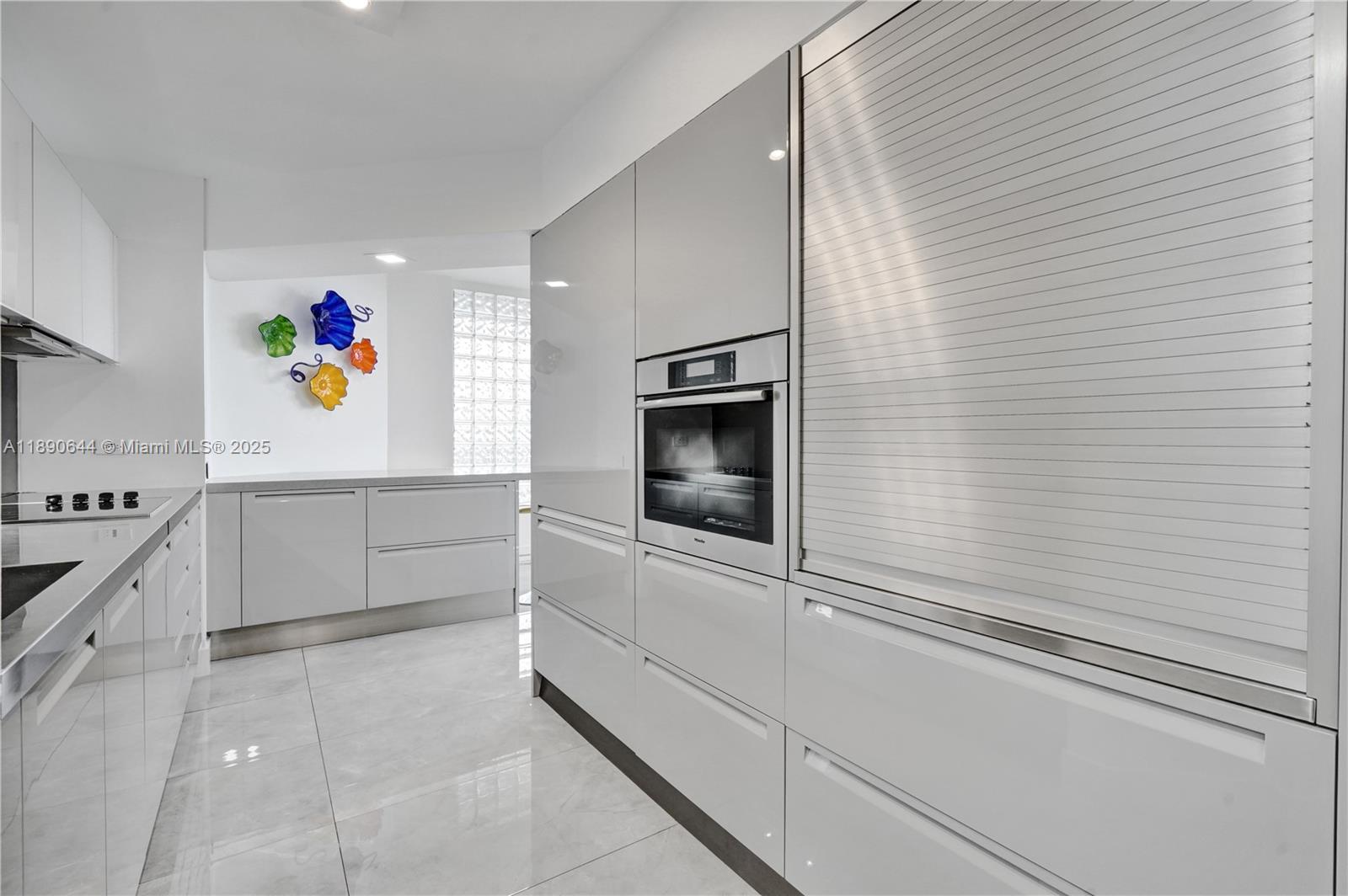 20191 E Country Club Dr # 2606