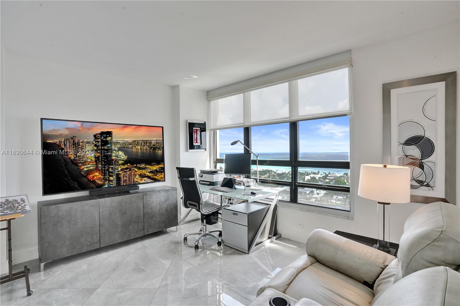 20191 E Country Club Dr # 2606