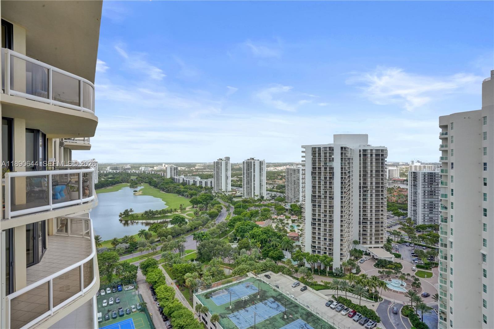 20191 E Country Club Dr # 2606