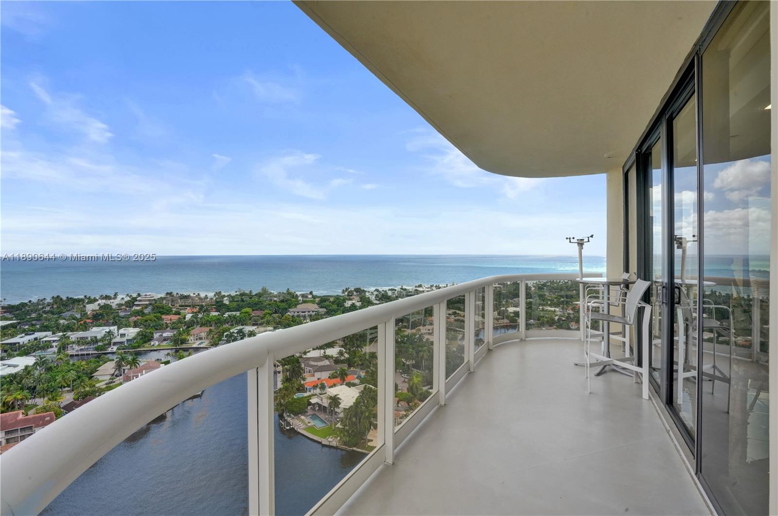 20191 E Country Club Dr # 2606