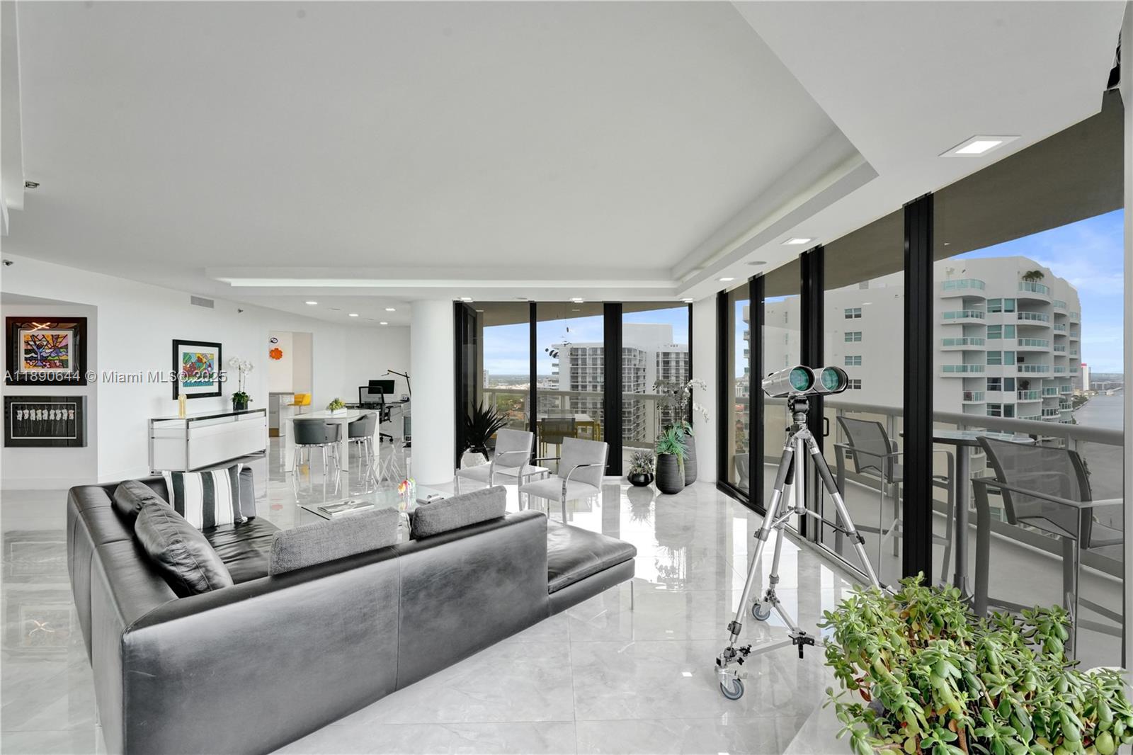 20191 E Country Club Dr # 2606