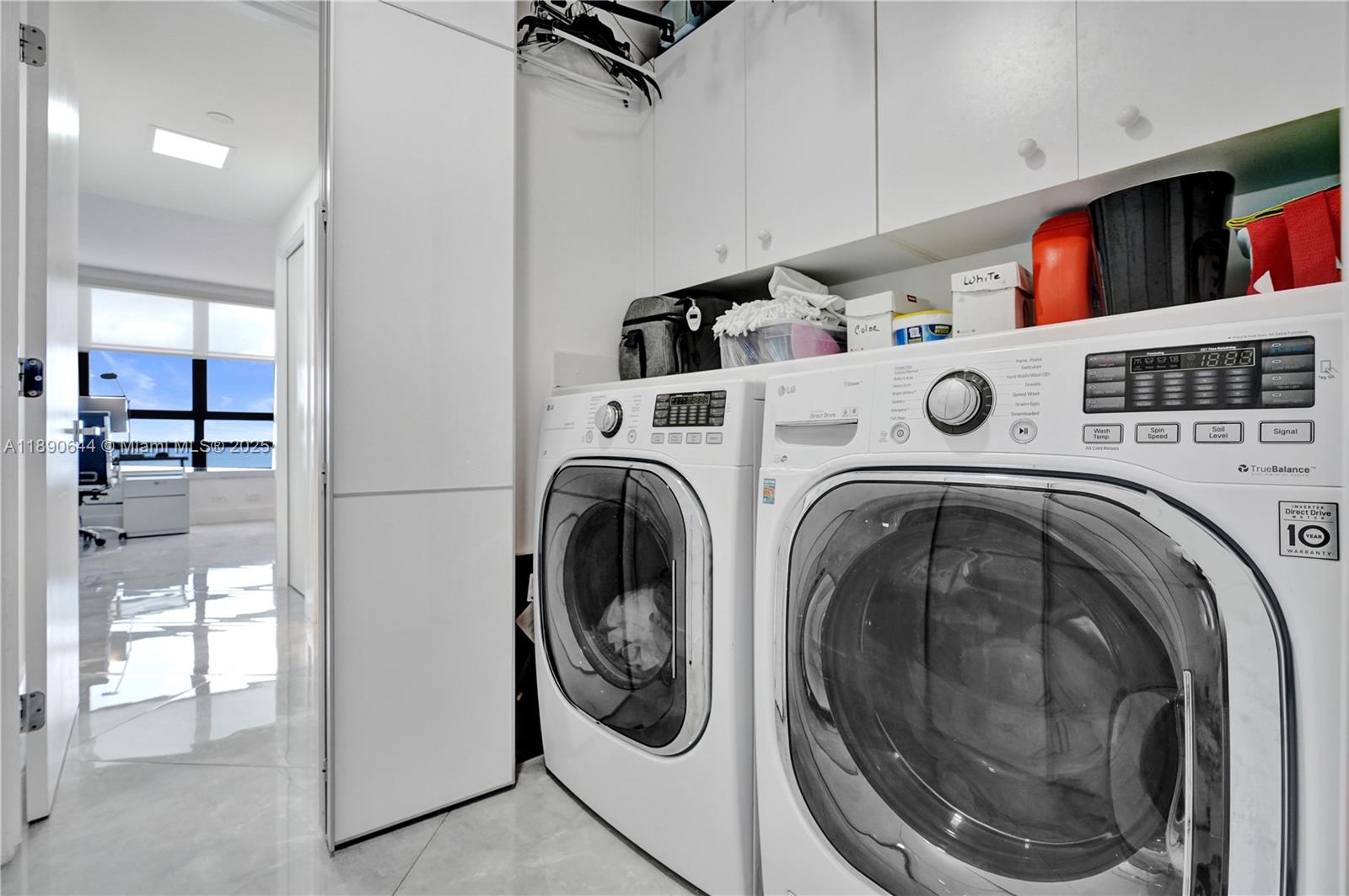 20191 E Country Club Dr # 2606