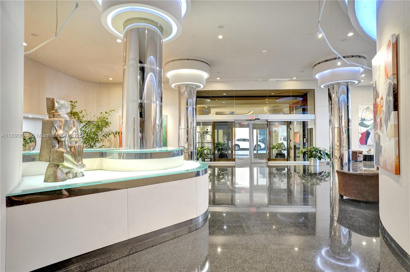 20191 E Country Club Dr # 2606