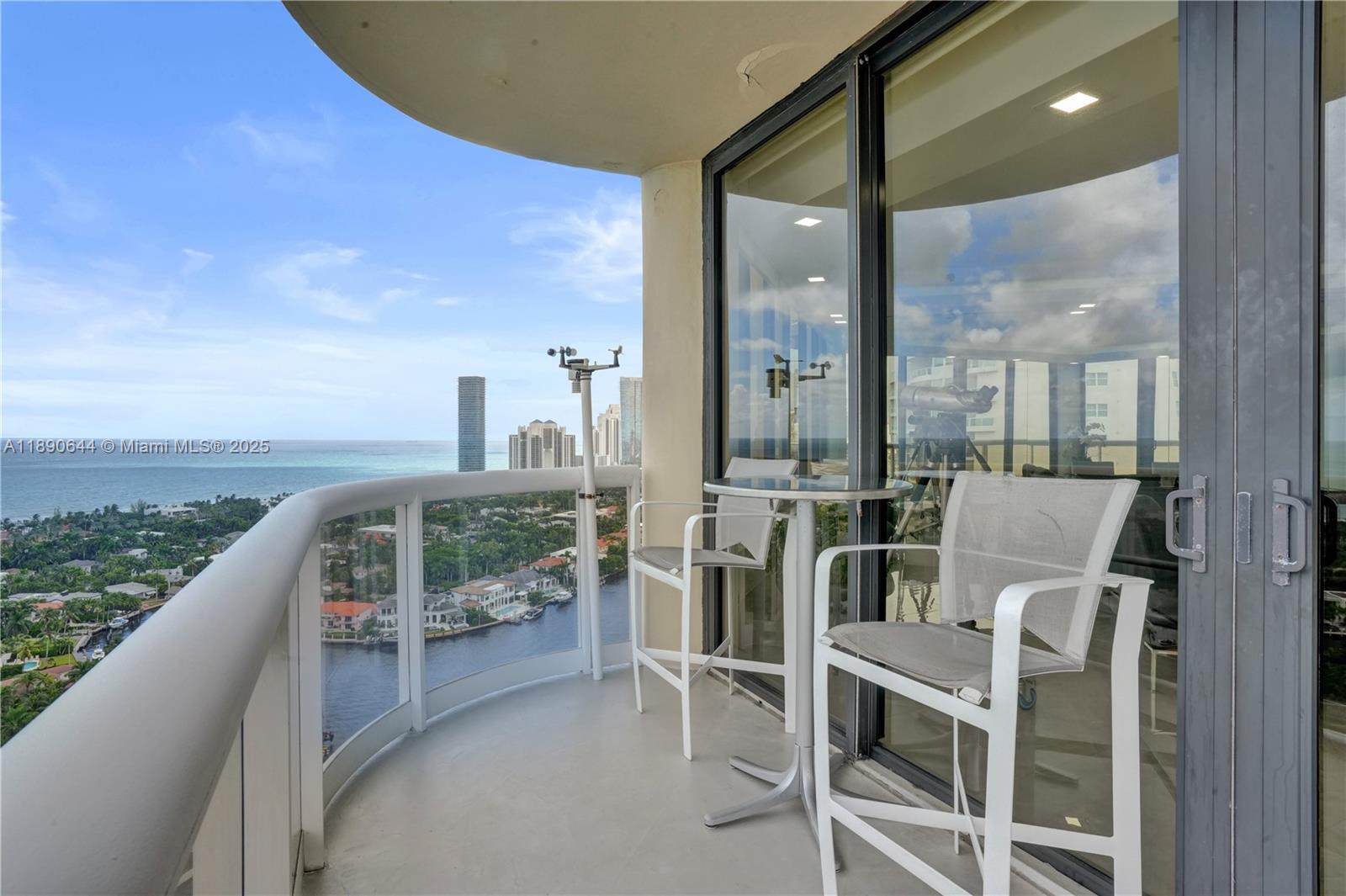 20191 E Country Club Dr # 2606