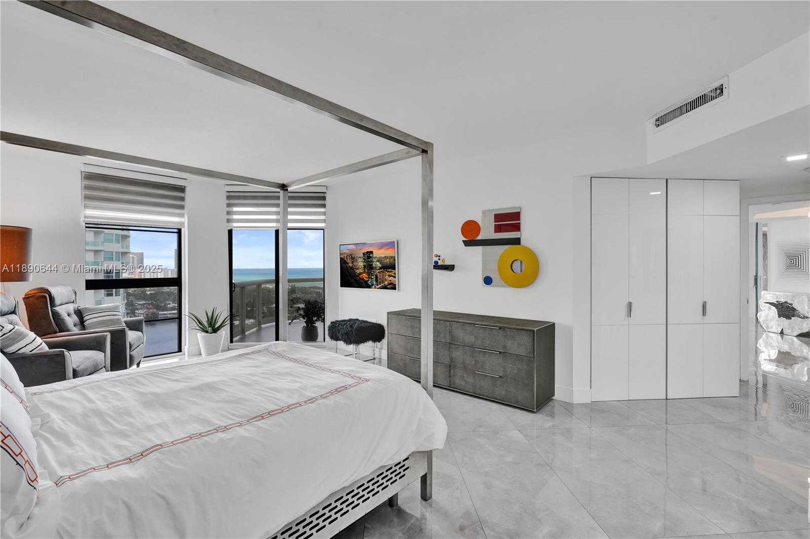 20191 E Country Club Dr # 2606