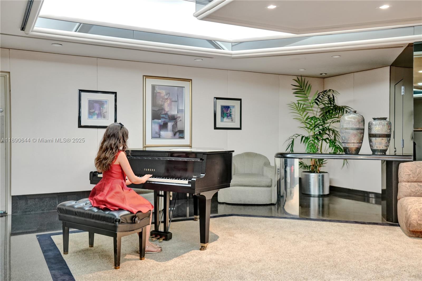 20191 E Country Club Dr # 2606