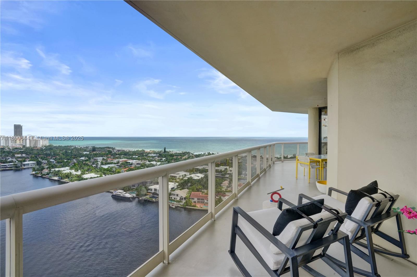 20191 E Country Club Dr # 2606