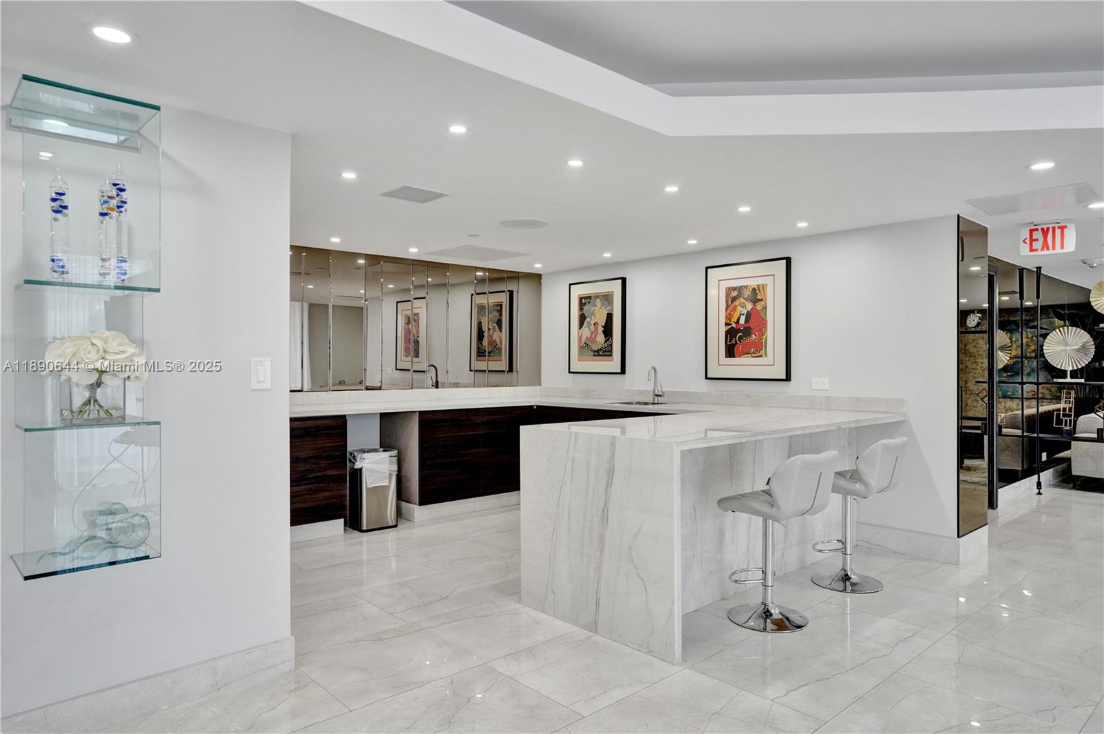 20191 E Country Club Dr # 2606