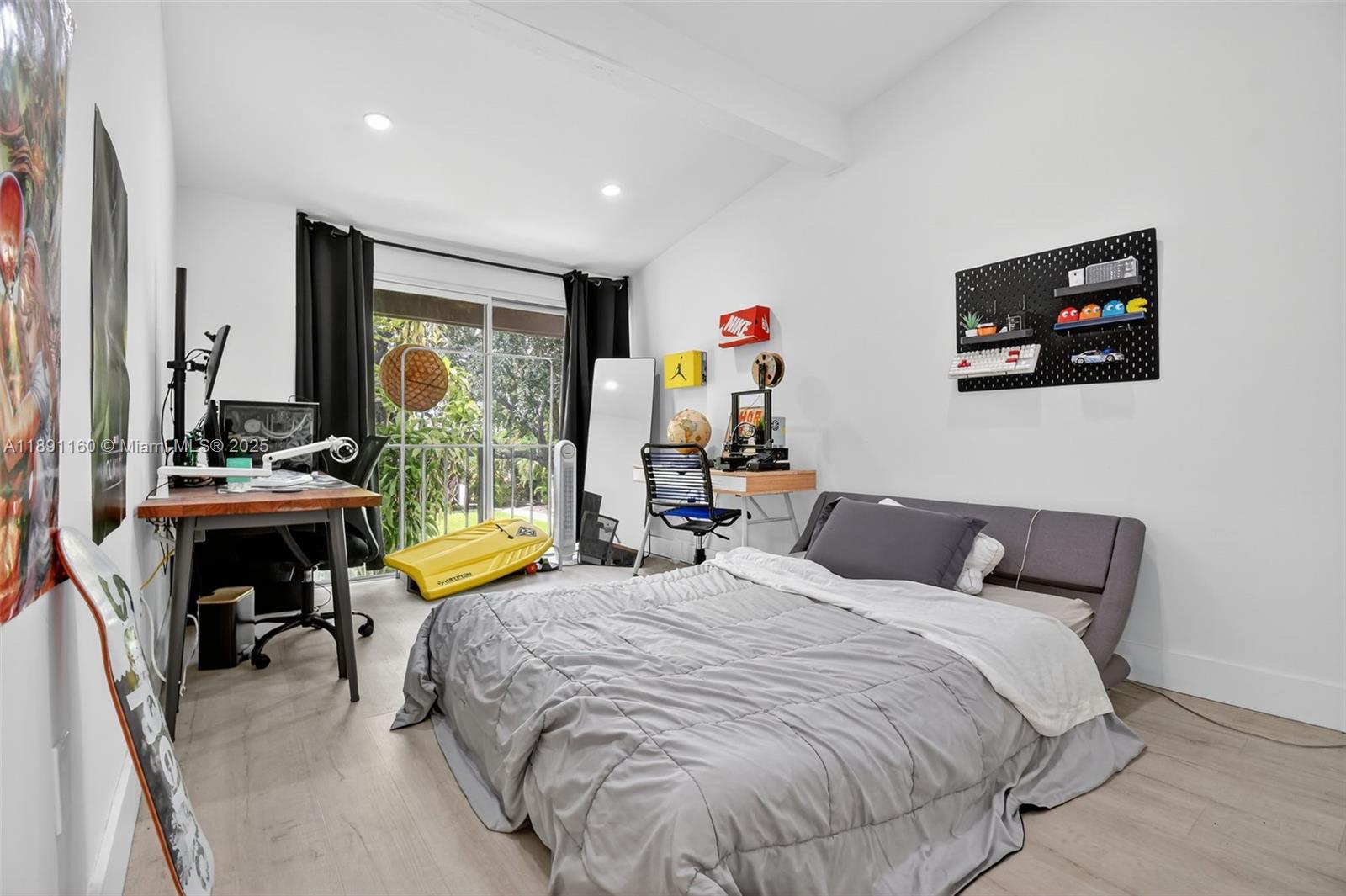 19220 NE 25th Ave # 274B