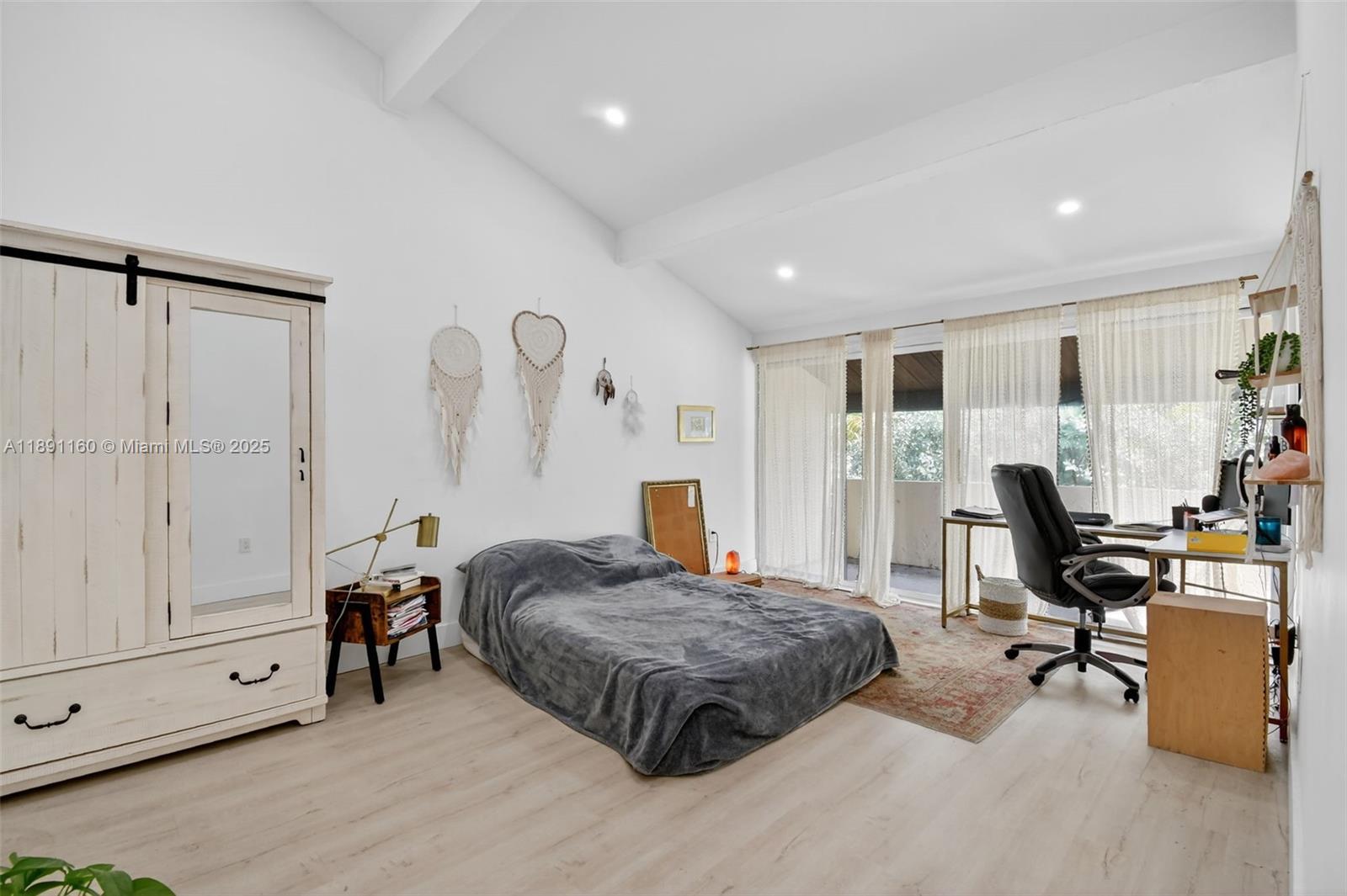 19220 NE 25th Ave # 274B