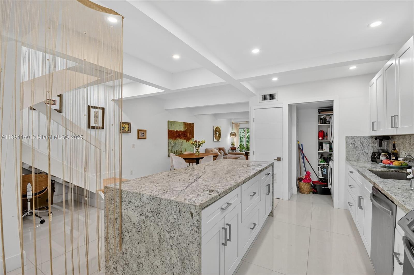 19220 NE 25th Ave # 274B